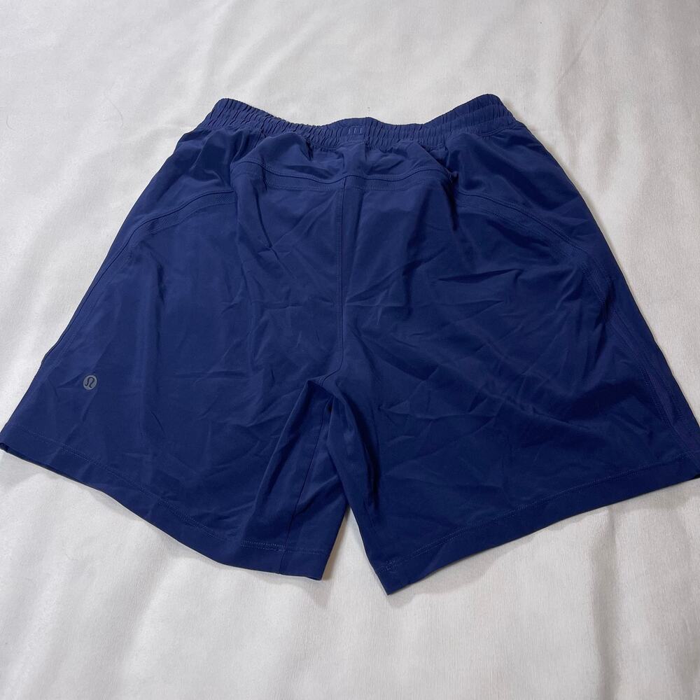 Lululemon Pace Breaker 7” Shorts Men’s Small Navy Blue Athletic Running